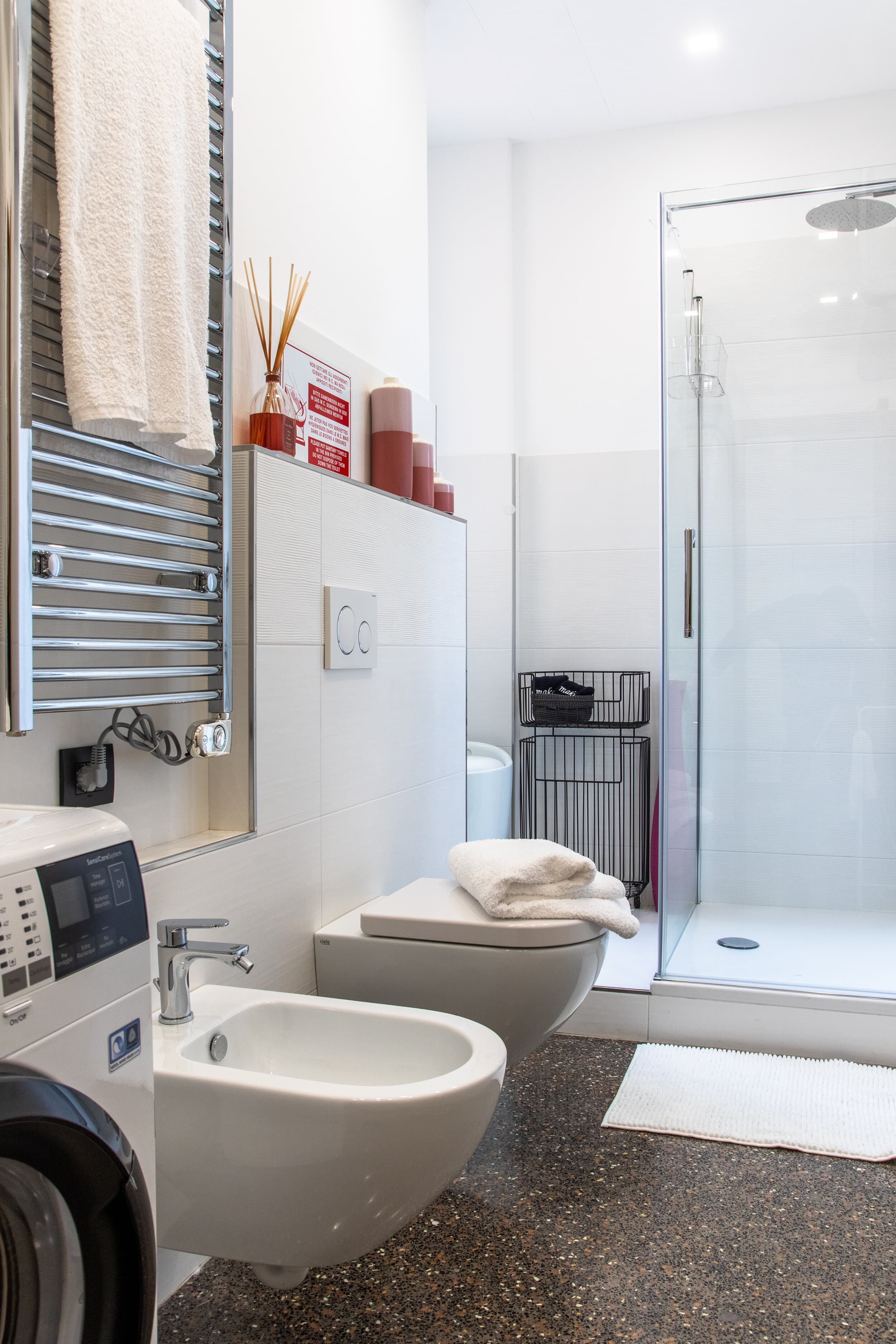 Dettaglio arredamento ViaArchivolto centro storico